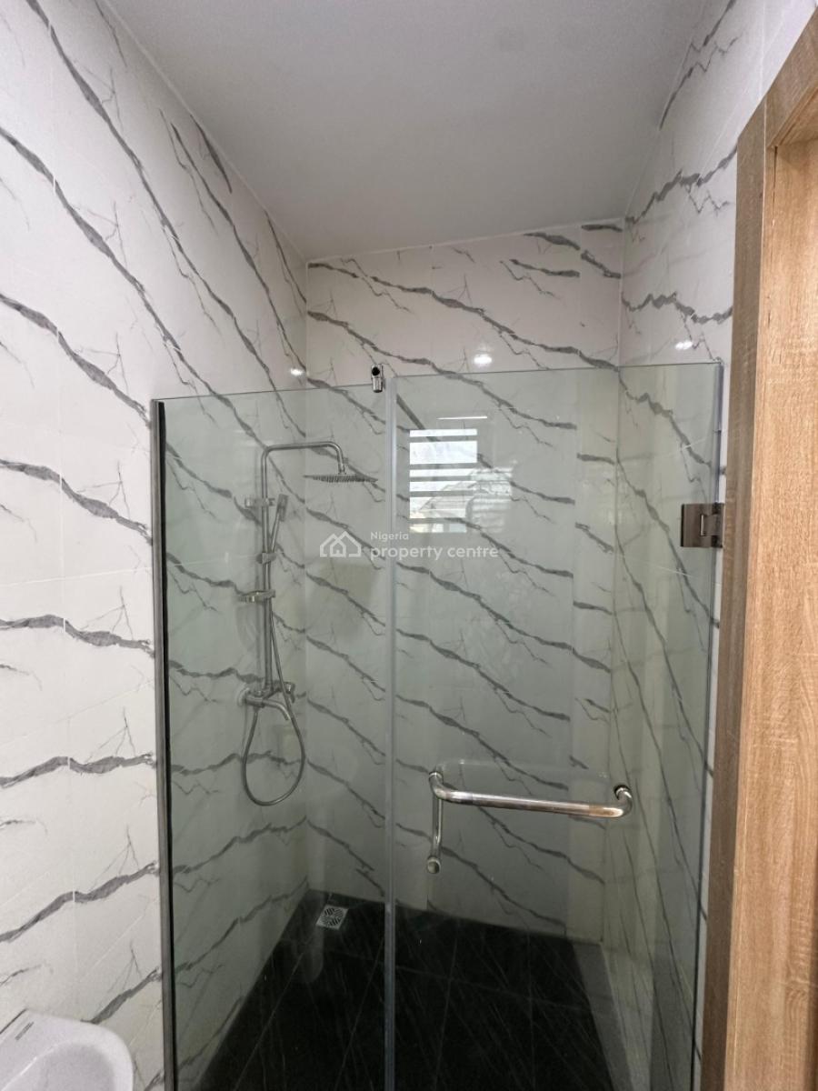 2 Bedroom Flat, Alpha Beach New Road, Opposite Chevron, Lekki, Lagos, Flat / Apartment for Sale