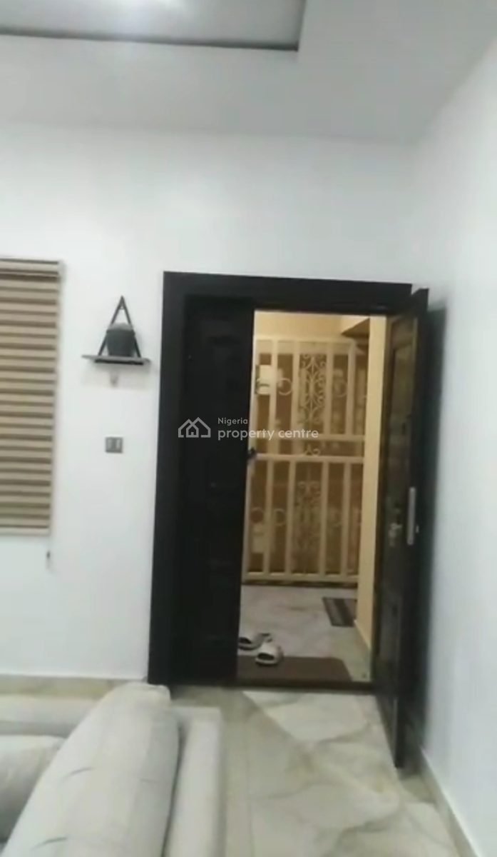 Luxury 3 Bedrooms Block of Flats in a Nice Estate on Fully Tarred Road, Durumi, Abuja, Flat / Apartment for Rent