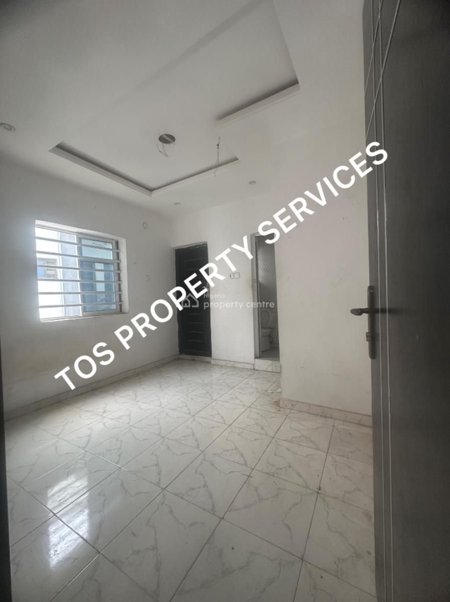 Miniflat + 2 Toilets, Front Balcony (up, Yaba, Yaba, Lagos, Mini Flat (room and Parlour) for Rent