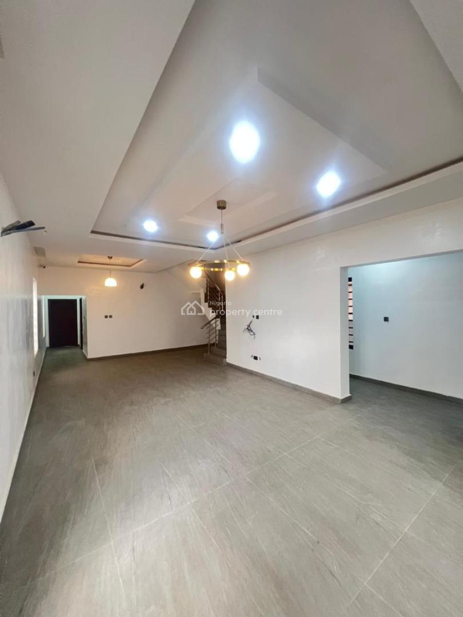 5 Bedrooms Fully Detached - Duplex House + Bq, Gra Phase 2, Magodo, Lagos, Detached Duplex for Sale