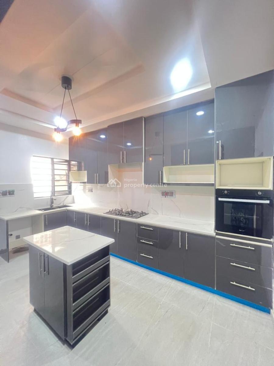 5 Bedrooms Fully Detached - Duplex House + Bq, Gra Phase 2, Magodo, Lagos, Detached Duplex for Sale