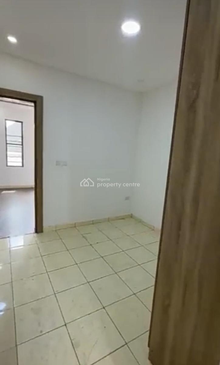Serviced  2 Bedroom Apartment { Video}, Ologolo, Lekki, Lagos, Flat / Apartment for Rent