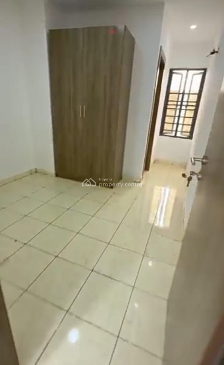 Serviced  2 Bedroom Apartment { Video}, Ologolo, Lekki, Lagos, Flat / Apartment for Rent