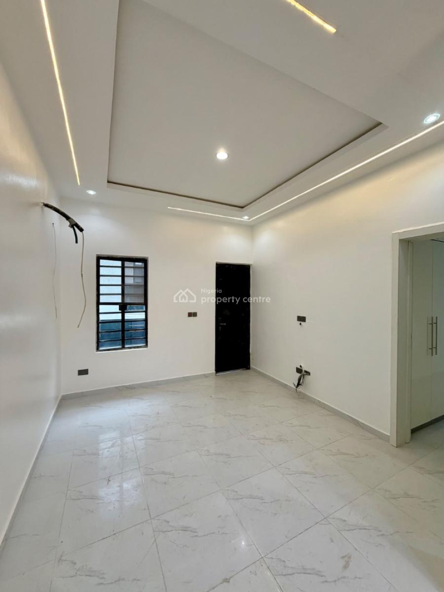 5 Bedrooms Fully Detached - Duplex House + Bq, Gra Phase 1, Magodo, Lagos, Detached Duplex for Sale
