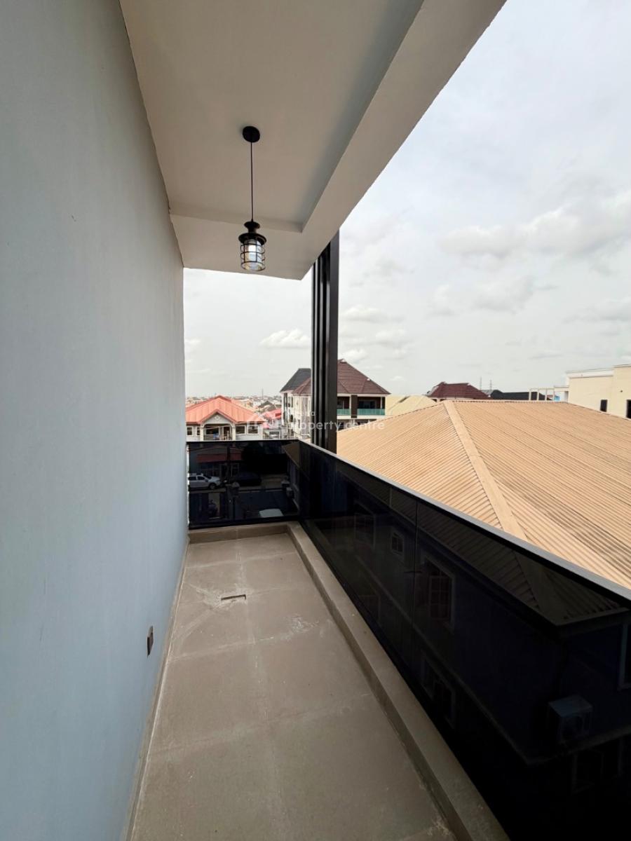 5 Bedrooms Fully Detached - Duplex House + Bq, Gra Phase 1, Magodo, Lagos, Detached Duplex for Sale
