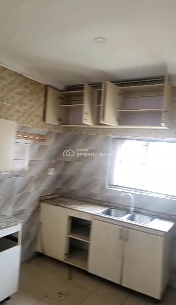 2 Bedroom Apartment, River Park Estate, Lugbe District, Abuja, Flat / Apartment for Rent
