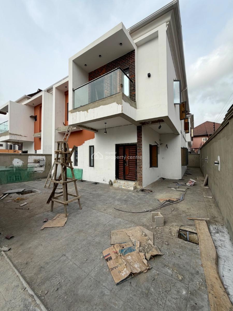 4 Bedrooms Semi Detached - Duplex House + Bq, Gra Phase 1, Magodo, Lagos, Semi-detached Duplex for Sale