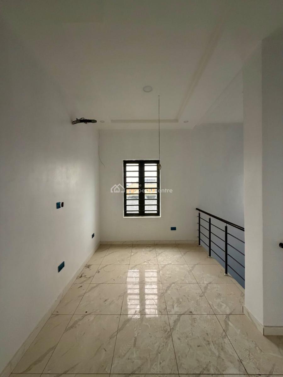 4 Bedrooms Terrace - Duplex House + Bq, Ogba, Ikeja, Lagos, Terraced Duplex for Sale