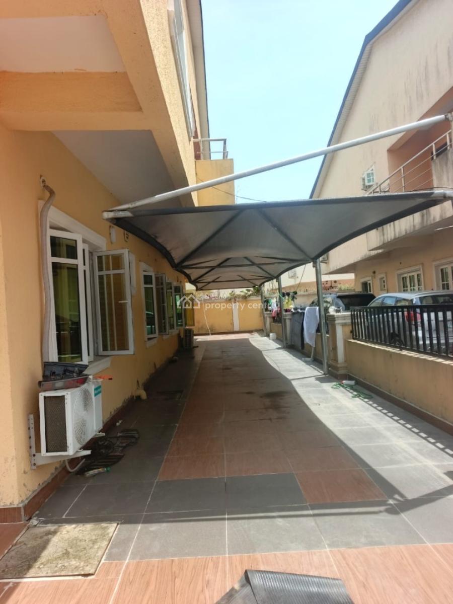 Luxury Affordable 4 Bedroom with Bq, Chevron Drive, Lekki, Lagos, House for Sale