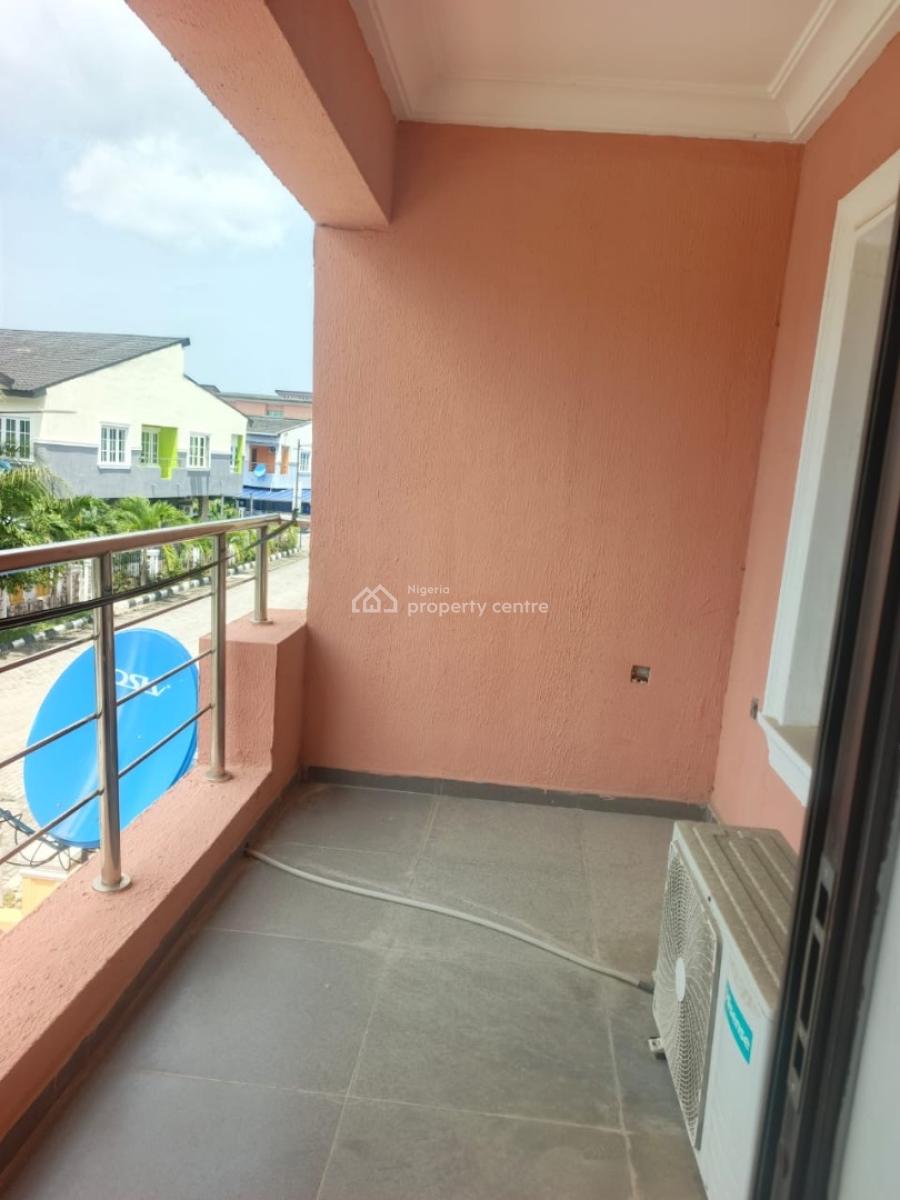 Luxury Affordable 4 Bedroom with Bq, Chevron Drive, Lekki, Lagos, House for Sale