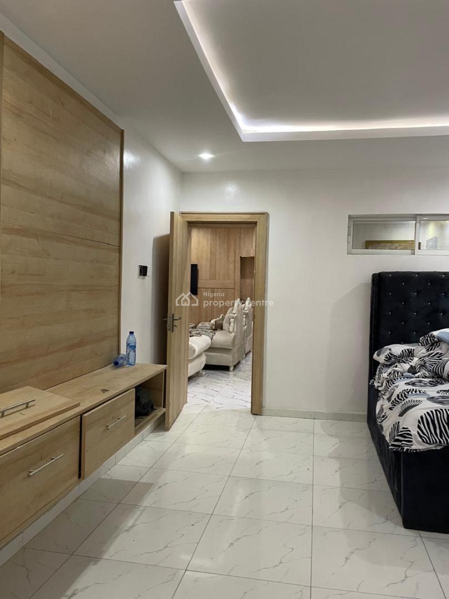 Luxury Affordable 4 Bedroom with Bq, Chevron Drive, Lekki, Lagos, House for Sale