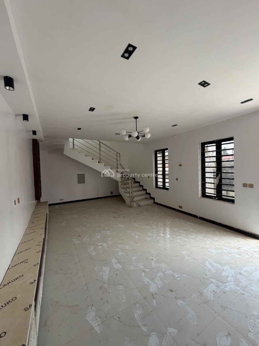 4 Bedrooms Semi Detached - Duplex House + Bq, Ojodu Berger, Ojodu, Lagos, Semi-detached Duplex for Sale