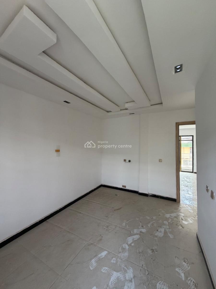 4 Bedrooms Semi Detached - Duplex House + Bq, Ojodu Berger, Ojodu, Lagos, Semi-detached Duplex for Sale