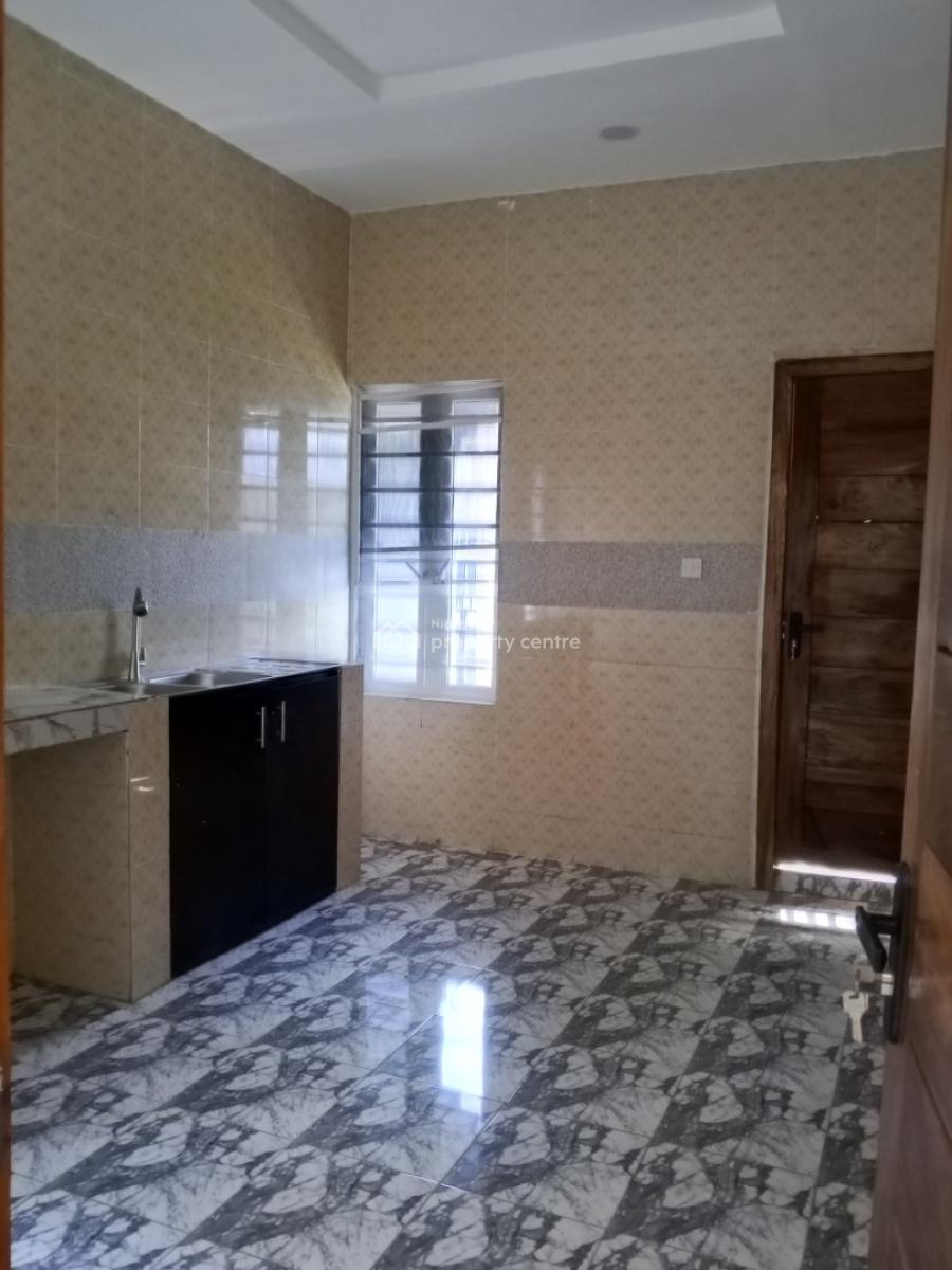 Newly Built Spacious 2 Bedroom Upstairs, Bucknor Estate, Isolo, Lagos, Flat / Apartment for Rent