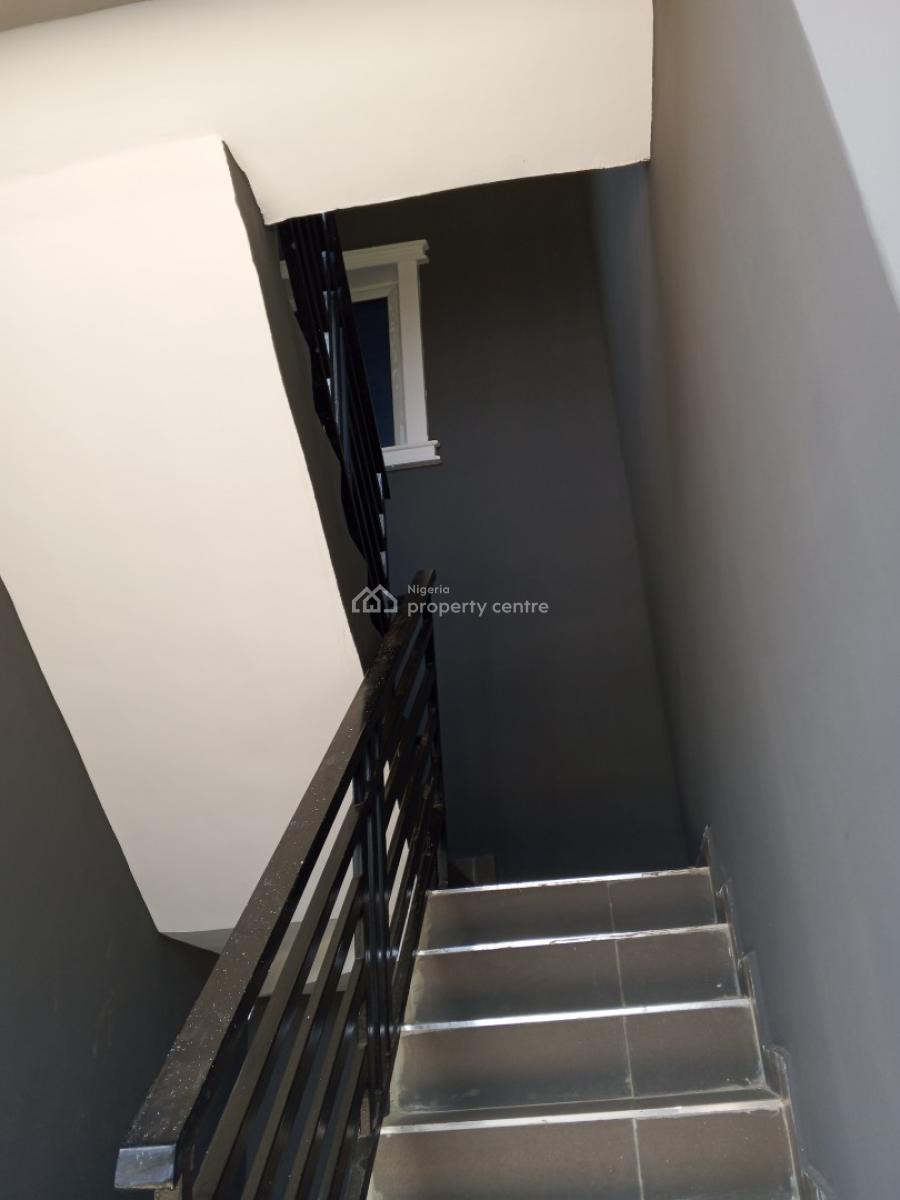 Newly Built Spacious 2 Bedroom Upstairs, Bucknor Estate, Isolo, Lagos, Flat / Apartment for Rent