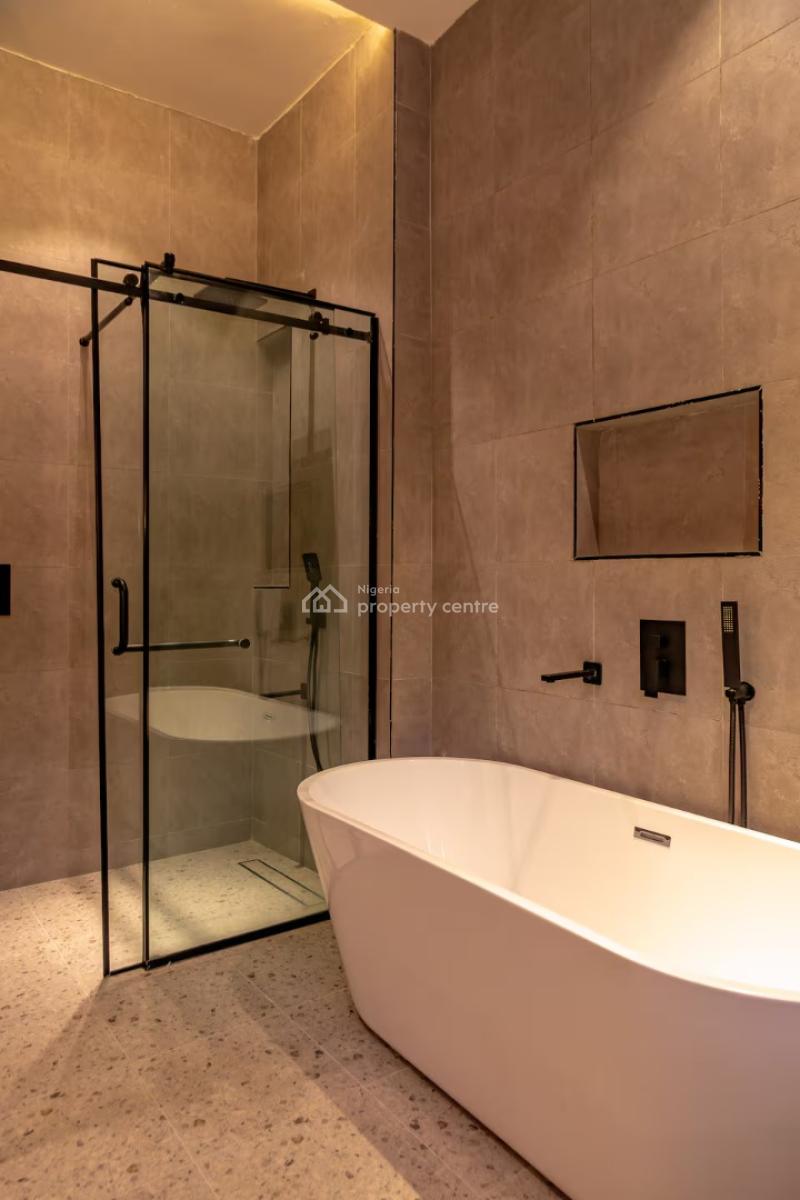 Chalkhomes The Blanc Room 103 - Studio Apartment with Bath Tub, Asokoro District, Abuja, Flat / Apartment Short Let