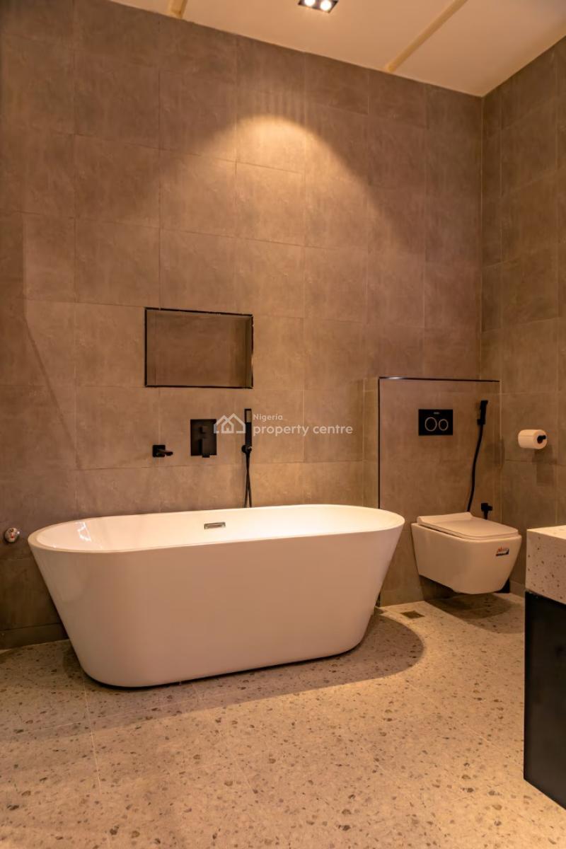 Chalkhomes The Blanc Room 103 - Studio Apartment with Bath Tub, Asokoro District, Abuja, Flat / Apartment Short Let