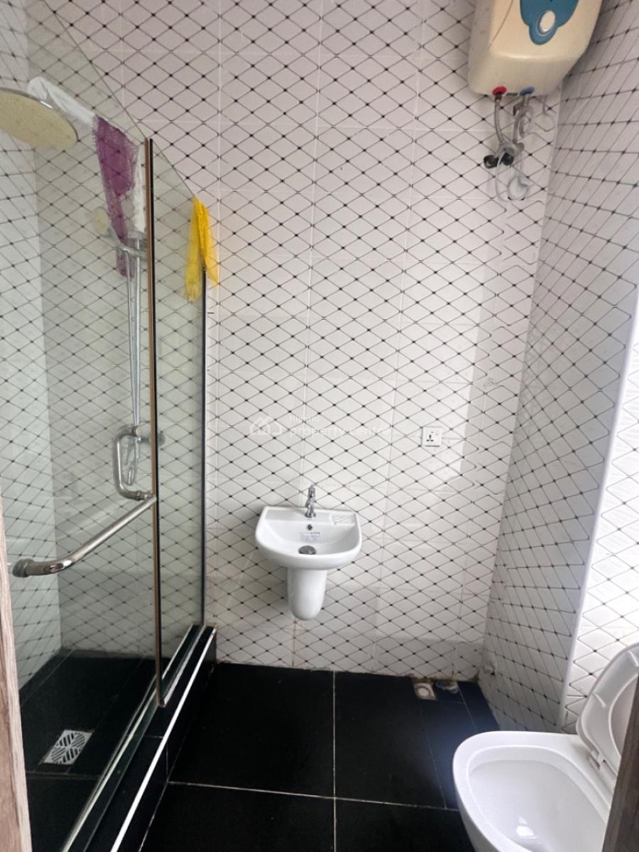 Well Maintained 2bedroom Apartment, Lekki Conservation Axis, Lekki, Lagos, Terraced Bungalow for Rent