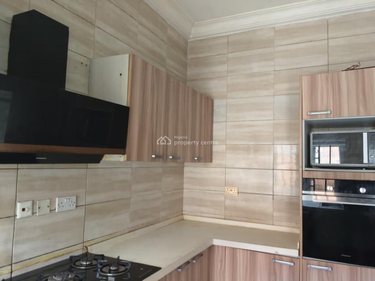 Standard 4 Bedroom Terrace Duplex with Bq, Ikate, Lekki, Lagos, Terraced Duplex for Rent