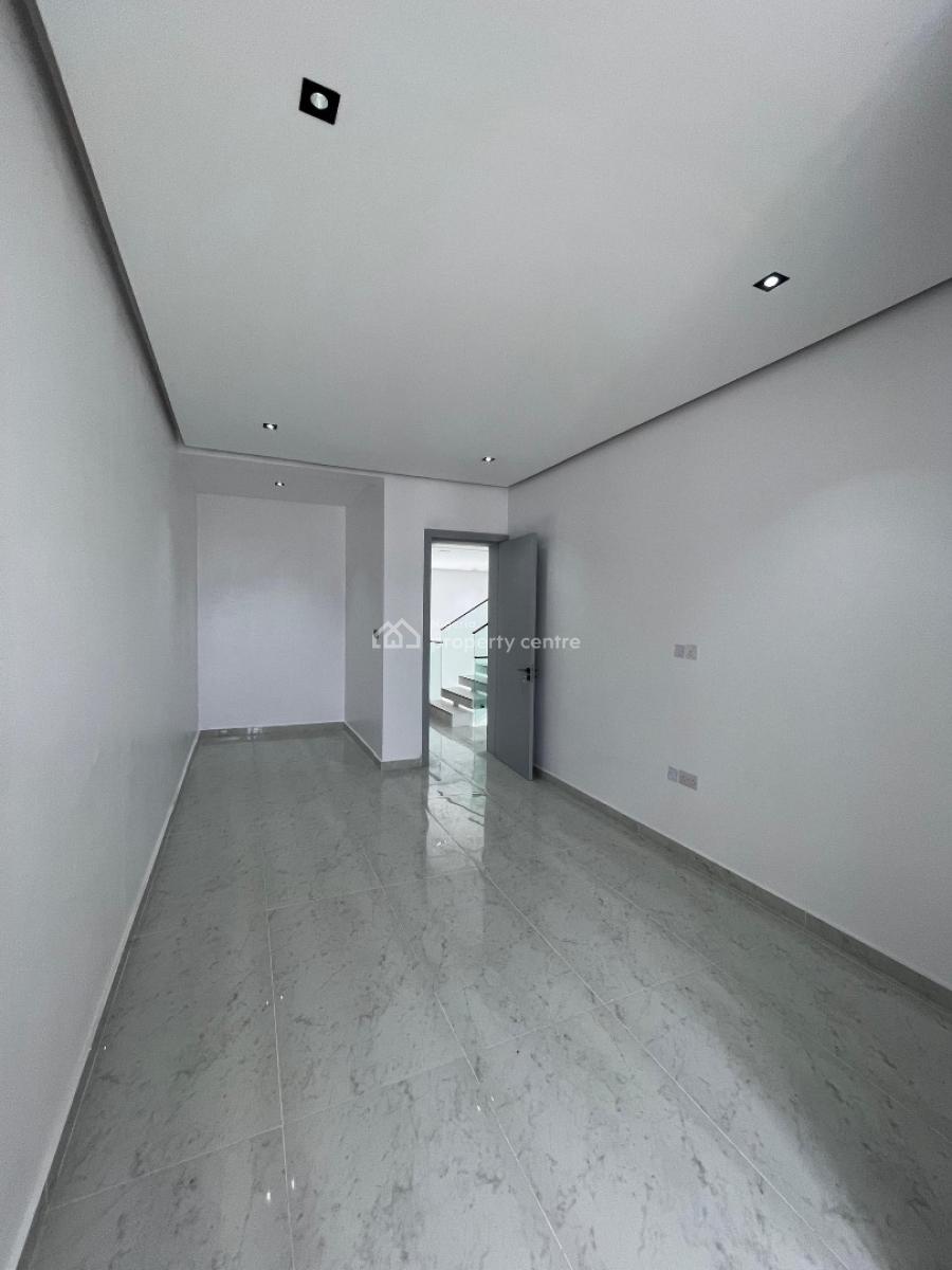 Decently Built 5 Bedroom Semi Detached Duplex with Bq, Ikate, Lekki, Lagos, Semi-detached Duplex for Sale