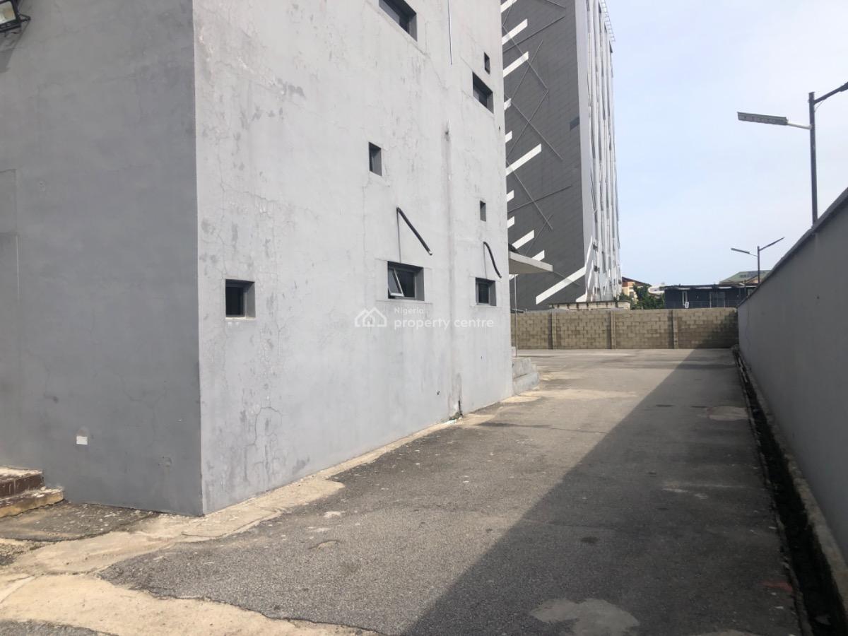 Beautifully Located Land, Abila Abiodun, Oniru, Victoria Island (vi), Lagos, Mixed-use Land for Sale