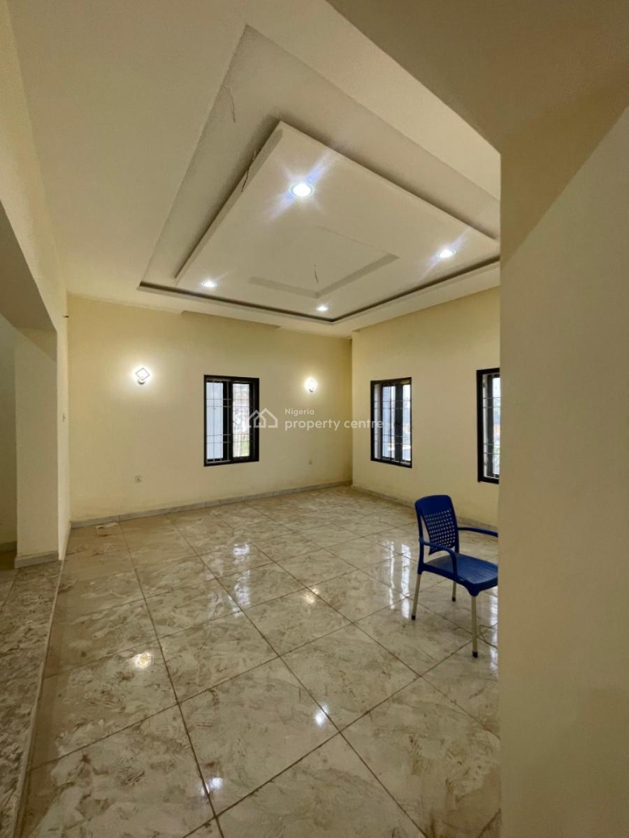 Well Finsihed 3 Bedroom Flat with Bq Attached, Diplomatic Zone, Katampe Extension, Katampe, Abuja, Flat / Apartment for Rent