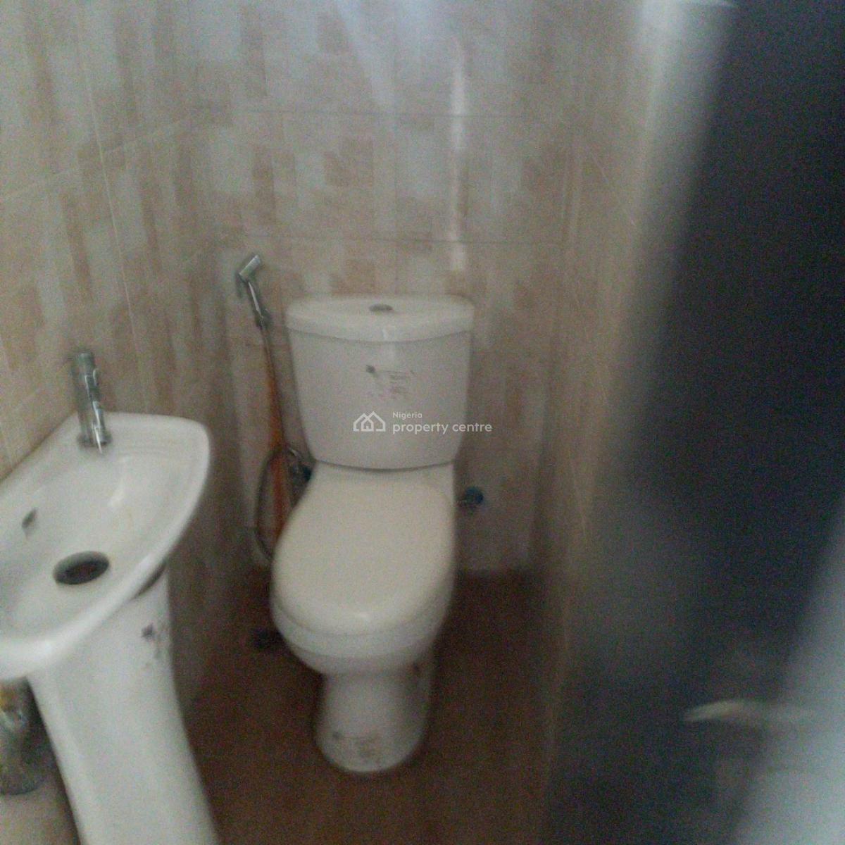 Serviced and Spacious 2bedroom Flat, Badore, Ajah, Lagos, Flat / Apartment for Rent