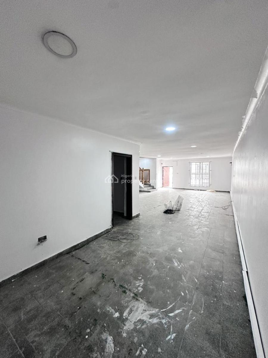 Spacious 4 Bedroom Terrace Duplex with a Bq, Lekki Phase 1, Lekki, Lagos, Terraced Duplex for Sale
