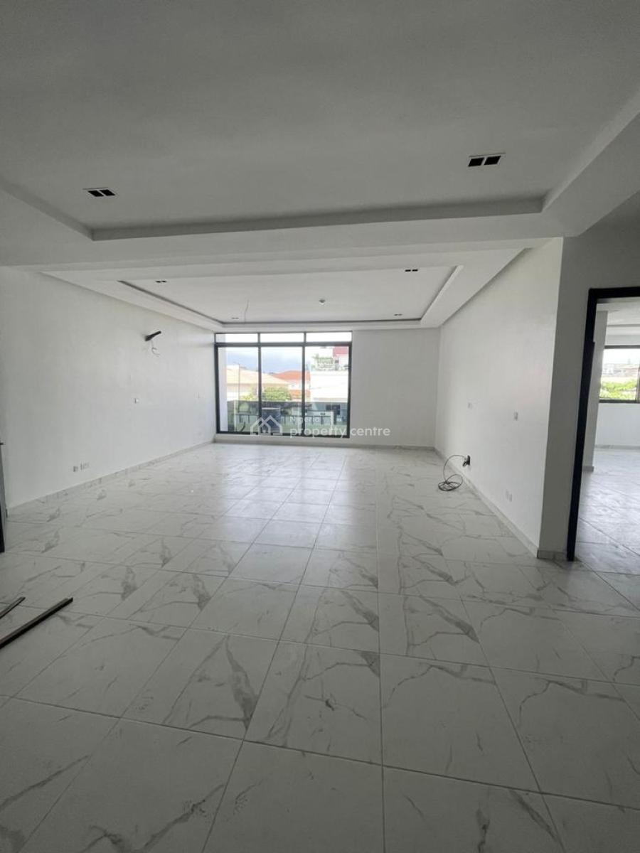 a Lovely & Fully  Serviced 3 Bedroom Apartment with a Room Bq, Lekki Phase 1, Lekki, Lagos, Flat / Apartment for Rent