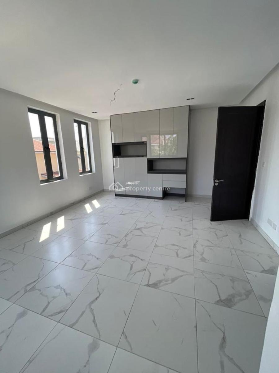 a Lovely & Fully  Serviced 3 Bedroom Apartment with a Room Bq, Lekki Phase 1, Lekki, Lagos, Flat / Apartment for Rent