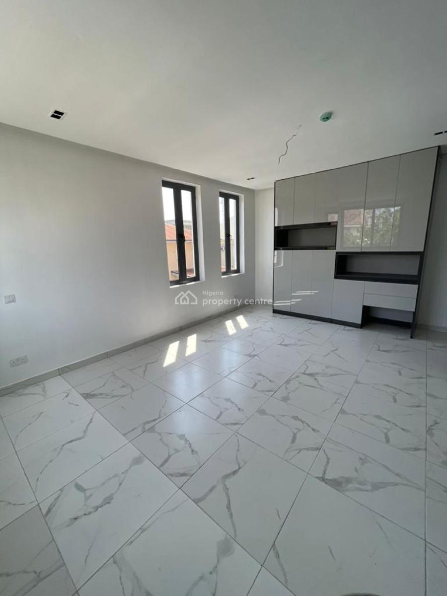a Lovely & Fully  Serviced 3 Bedroom Apartment with a Room Bq, Lekki Phase 1, Lekki, Lagos, Flat / Apartment for Rent
