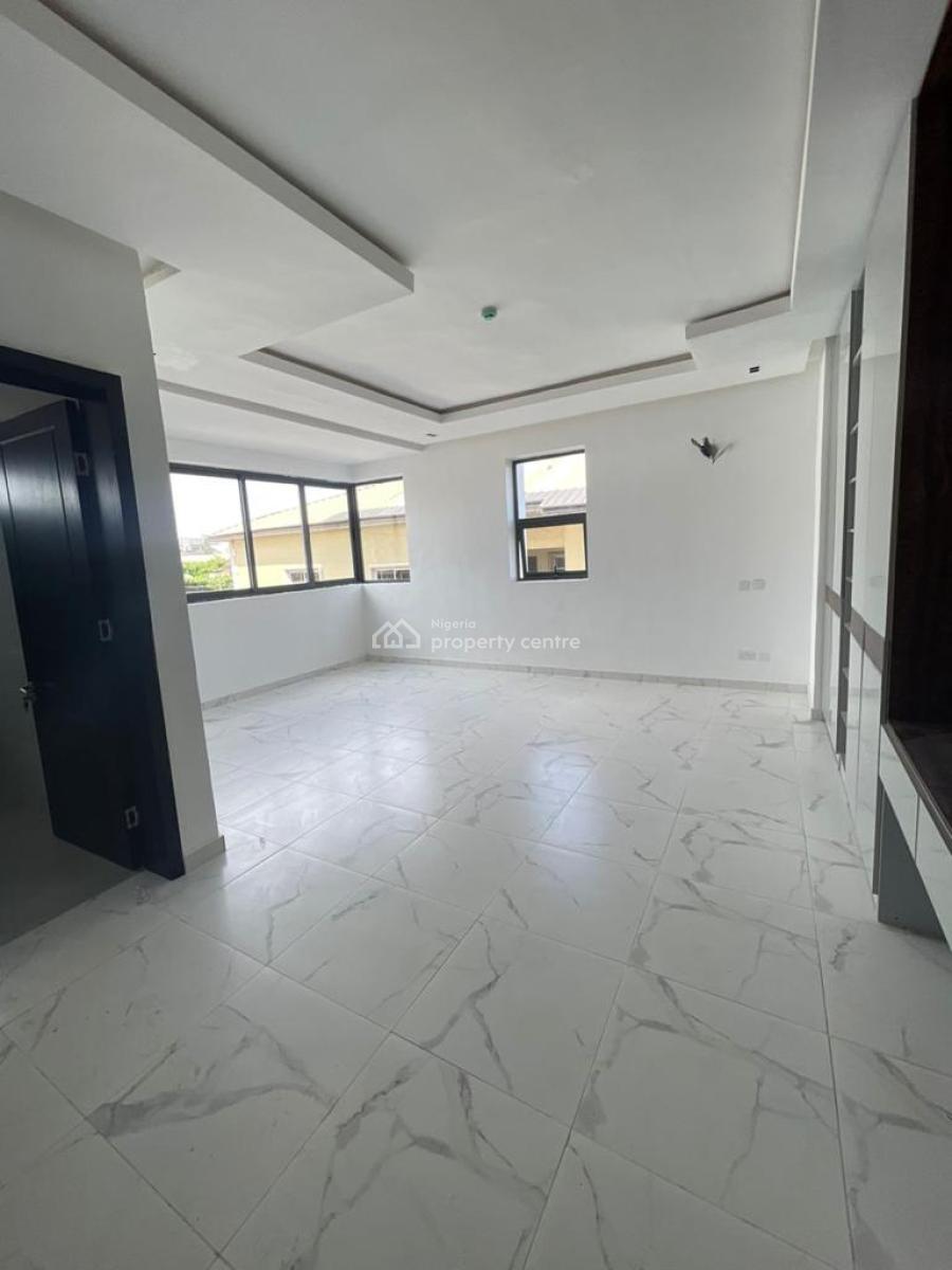a Lovely & Fully  Serviced 3 Bedroom Apartment with a Room Bq, Lekki Phase 1, Lekki, Lagos, Flat / Apartment for Rent