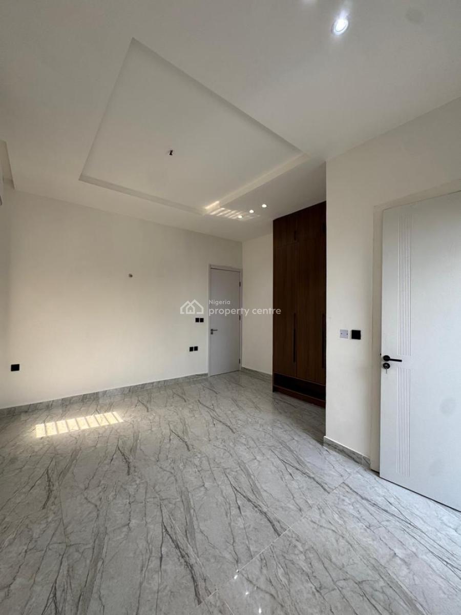 Luxury 3 Bedroom Maisonette with a Bq, Lekki Phase 1, Lekki, Lagos, Terraced Duplex for Sale