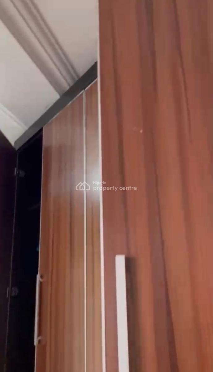 Spacious Luxury 4 Bedrooms Terrace Serviced Duplex House, Chevron Drive, Lekki, Lagos, Terraced Duplex for Rent
