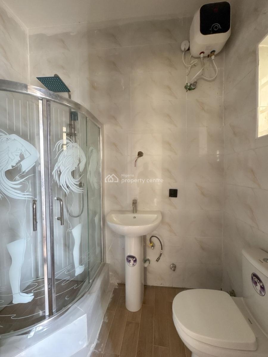 Brand New Luxury 3bedroom Flat Modern Days Finishing, Mobil Road Ilaje, Ajah, Lagos, Flat / Apartment for Rent