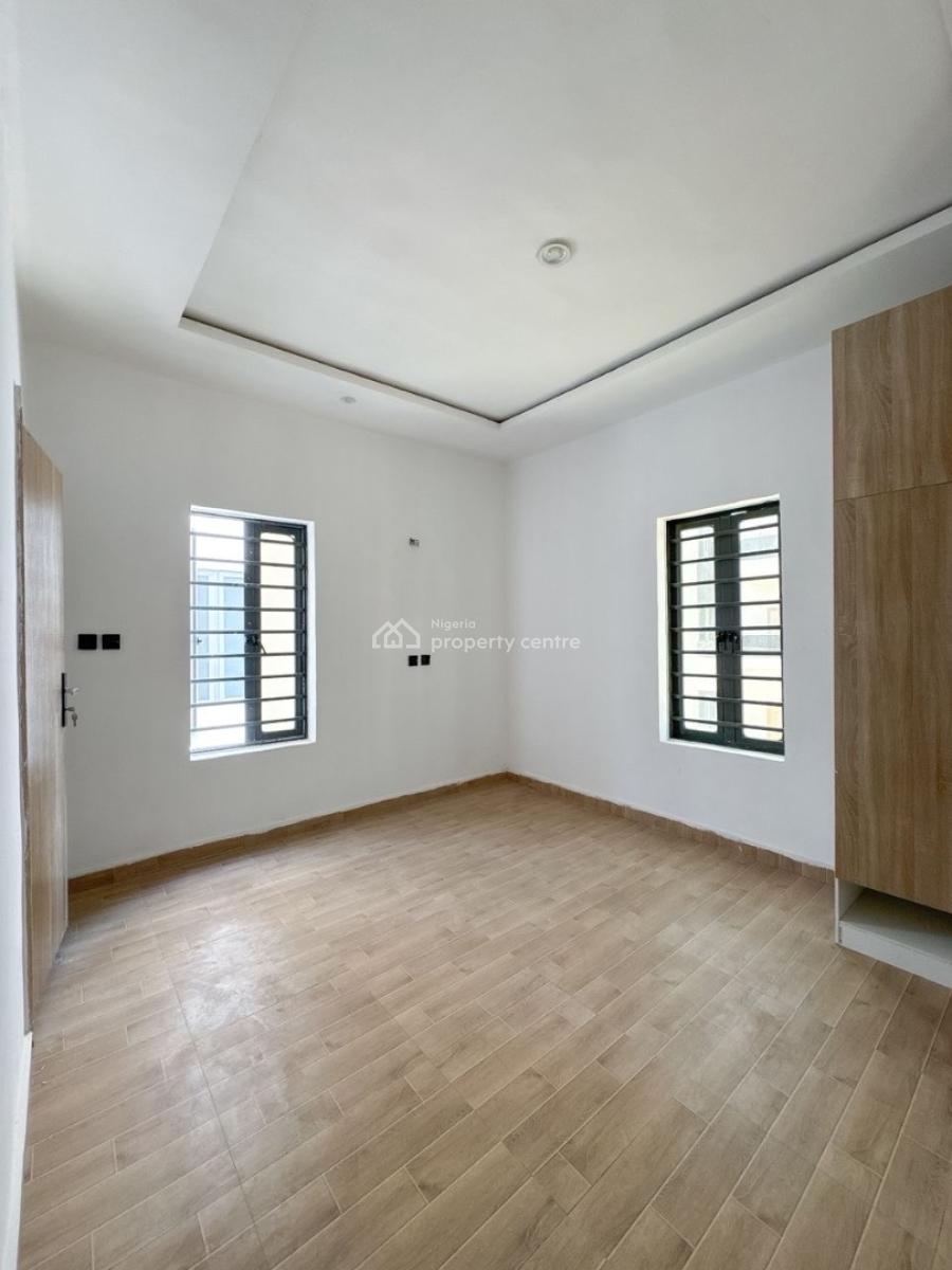 Brand New Luxury 3bedroom Flat Modern Days Finishing, Mobil Road Ilaje, Ajah, Lagos, Flat / Apartment for Rent