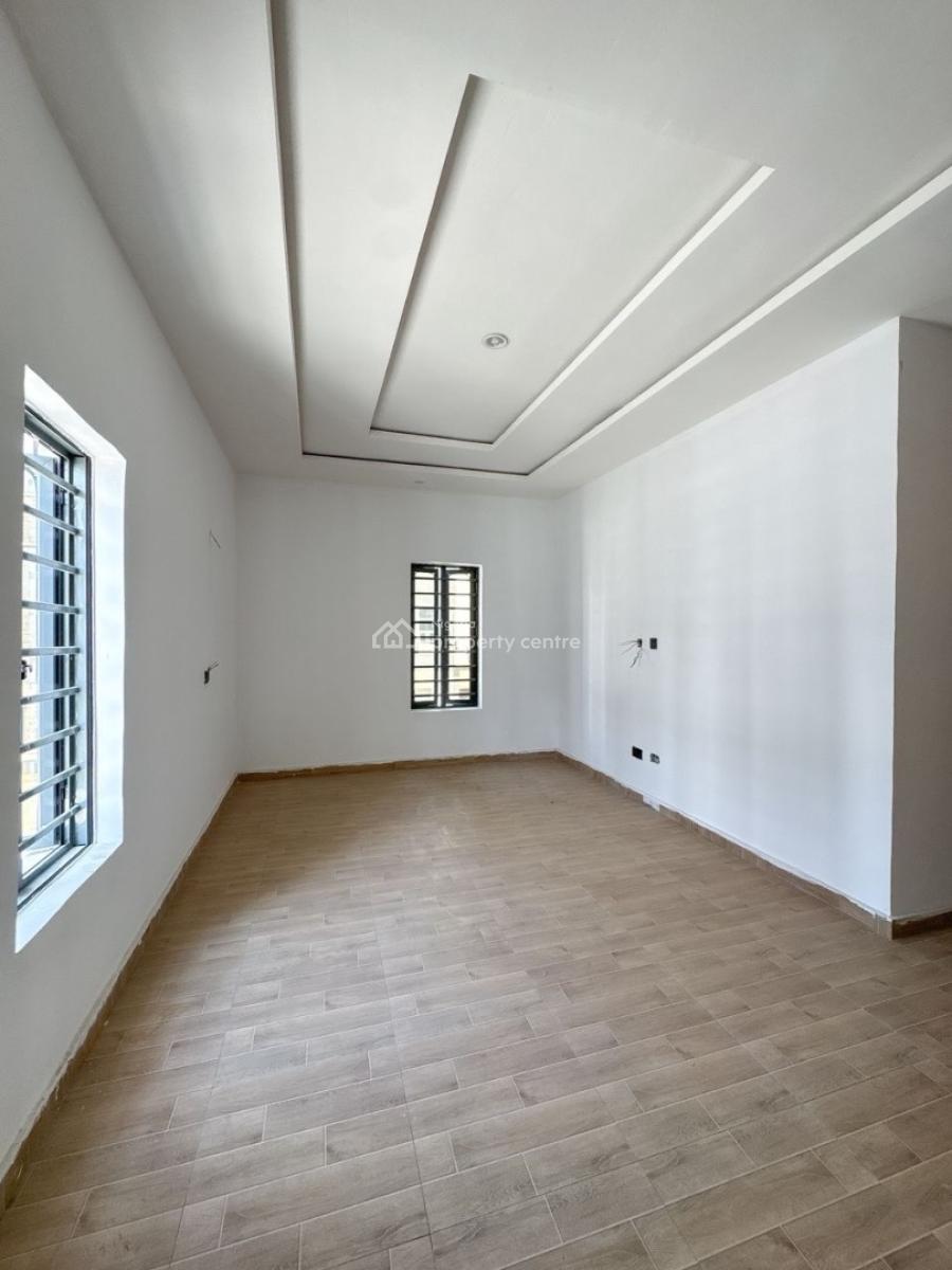 Brand New Luxury 3bedroom Flat Modern Days Finishing, Mobil Road Ilaje, Ajah, Lagos, Flat / Apartment for Rent