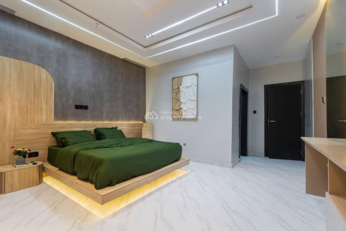 Brand New Luxury 2 Bedroom with Ps5, Pool, Gym & Balconies, Lekki, Lagos, Flat / Apartment Short Let