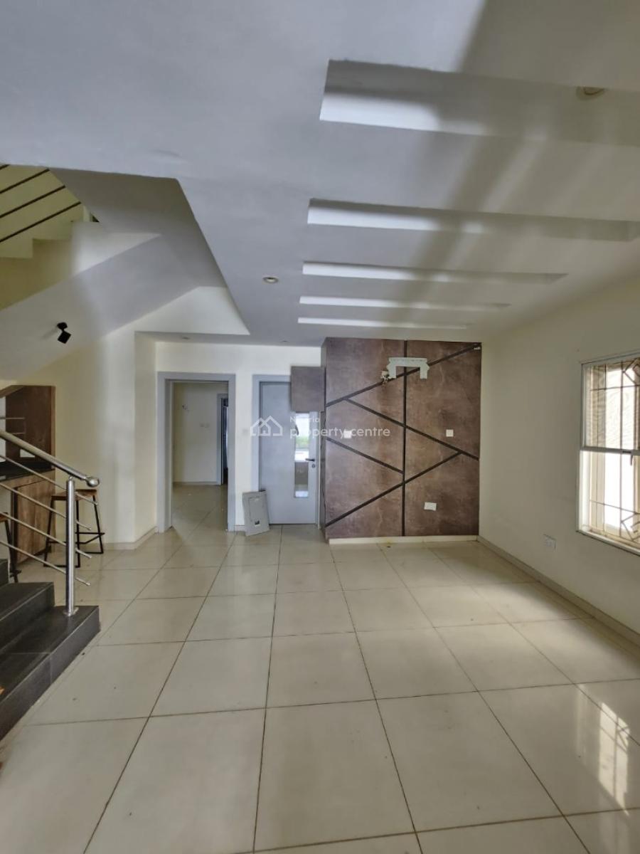 4 Bedroom Duplex, Admiralty Way, Lekki Phase 1, Lekki, Lagos, Terraced Duplex for Rent