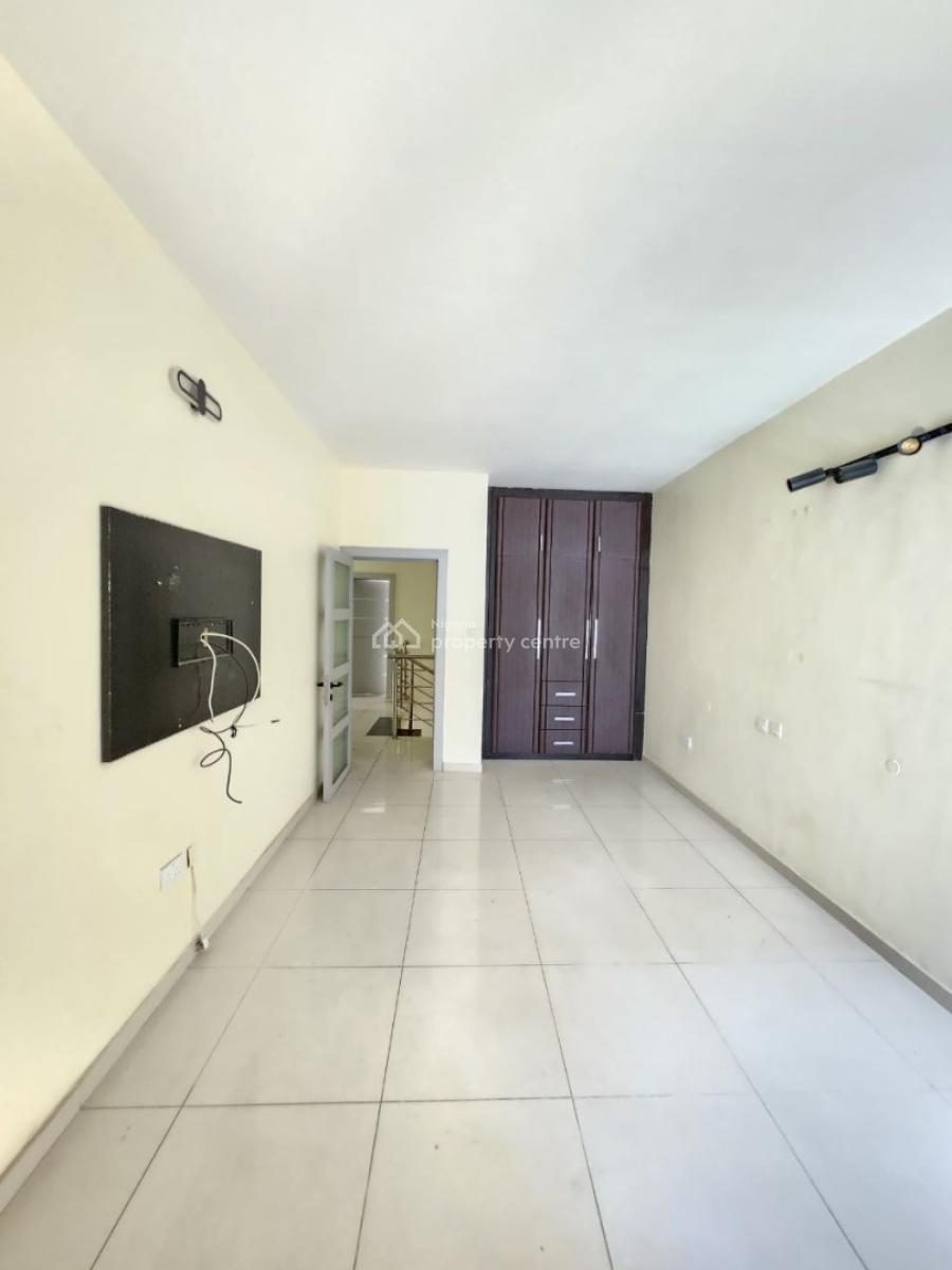 4 Bedroom Duplex, Admiralty Way, Lekki Phase 1, Lekki, Lagos, Terraced Duplex for Rent