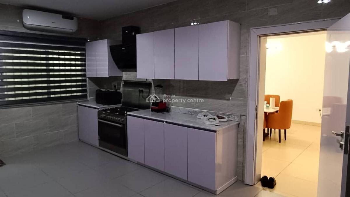 a Fully Furnished & Serviced  3 Bedroom  Apartment  with a Room Bq, Old Ikoyi, Ikoyi, Lagos, Flat / Apartment for Rent