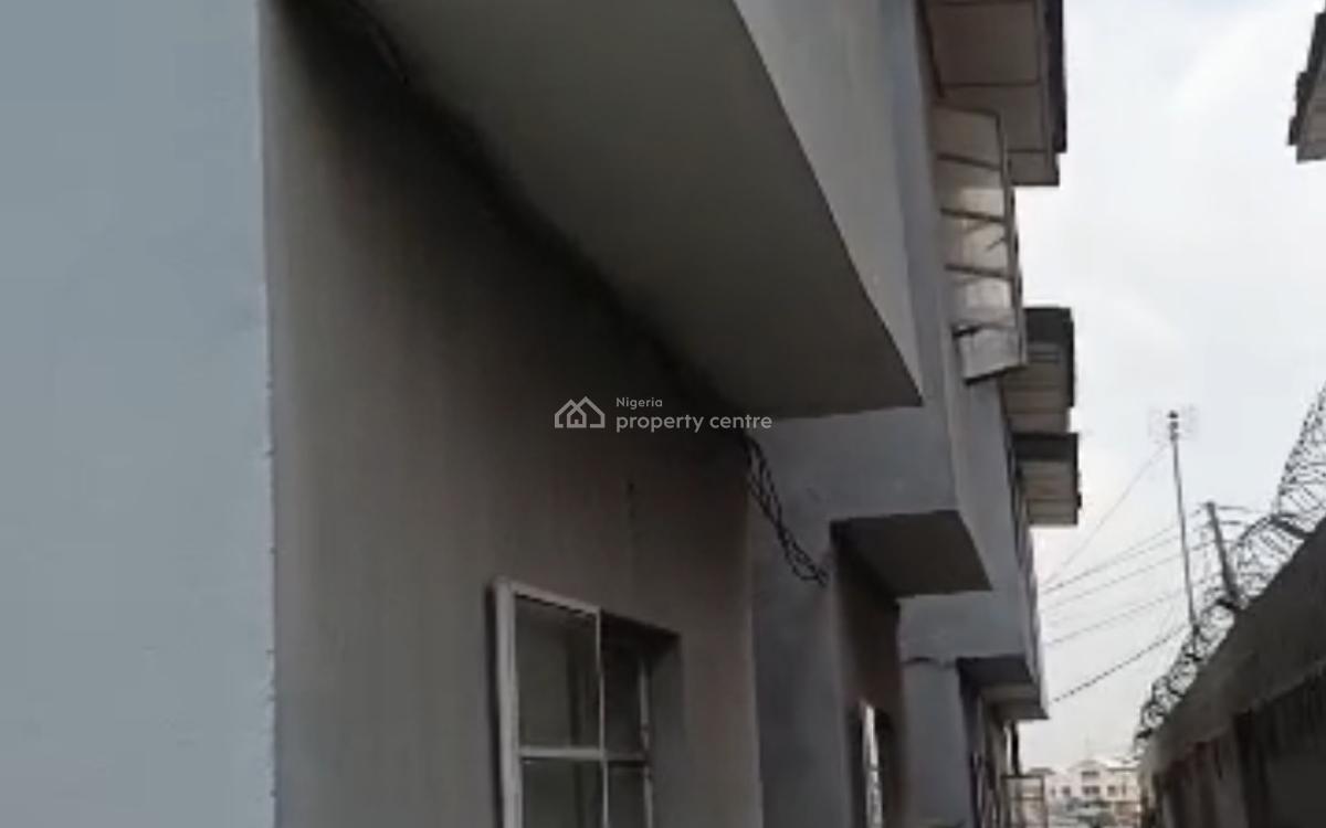 3 Bedroom Flat, Near County Hospital, Ogba, Ikeja, Lagos, Block of Flats for Sale