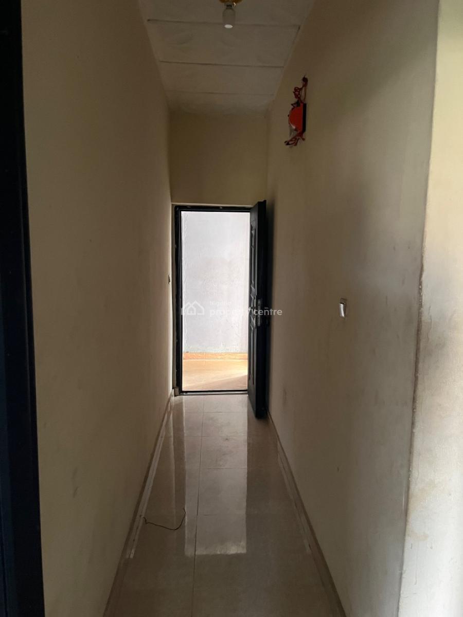 a Clean One (1) Bedroom Flat, Mbiabong, Uyo, Akwa Ibom, House for Rent