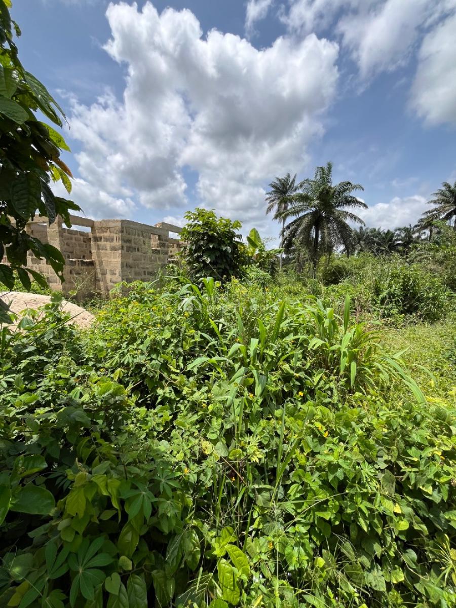 a Parcel of Land, Mbierebe, Uyo, Akwa Ibom, Mixed-use Land for Sale