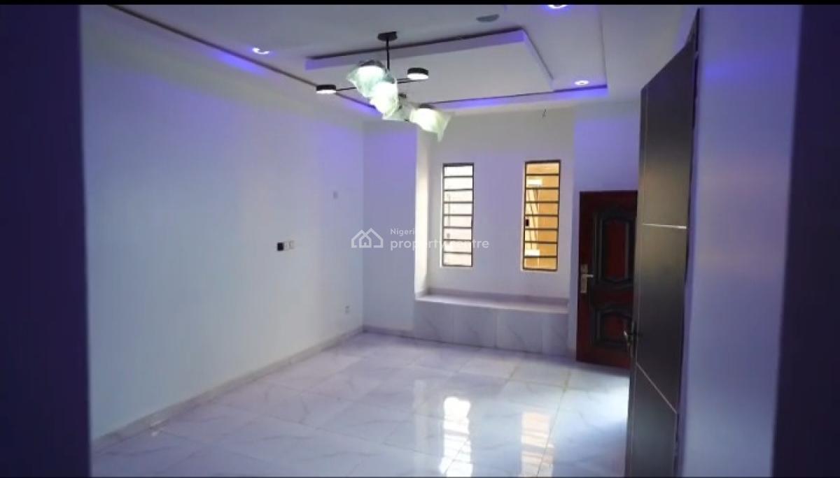 Smart & Luxurious 2 Bedroom Terrace Duplex, Off Orchid Road, Lekki, Lagos, Terraced Duplex for Sale