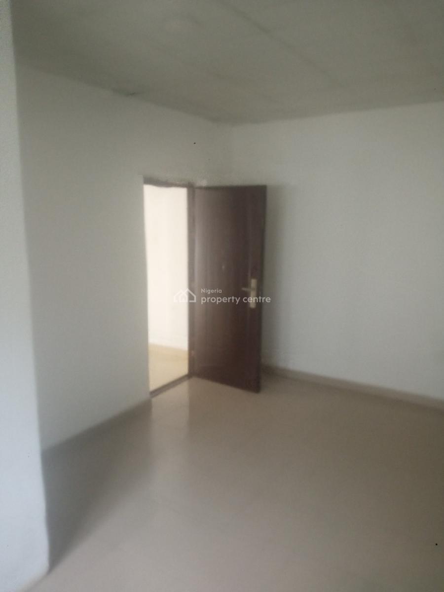 Spacious & Lovely Miniflat Apartment Upstairs, Ogidan, Sangotedo, Ajah, Lagos, Mini Flat (room and Parlour) for Rent
