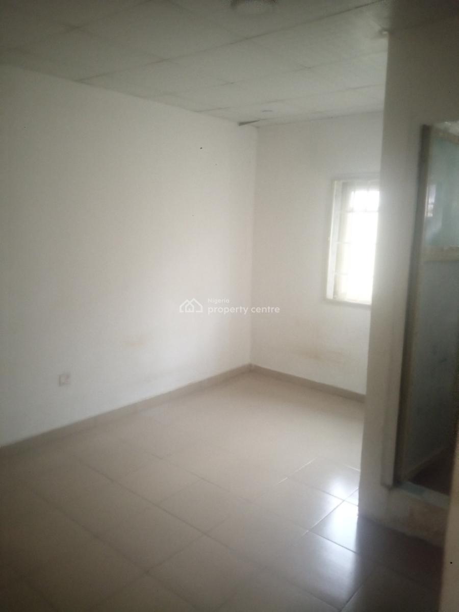 Spacious & Lovely Miniflat Apartment Upstairs, Ogidan, Sangotedo, Ajah, Lagos, Mini Flat (room and Parlour) for Rent
