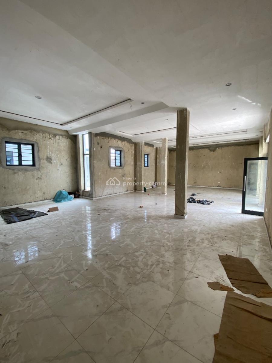 158sqm Shop Space, Orchid Road, Lekki, Lagos, Plaza / Complex / Mall for Sale
