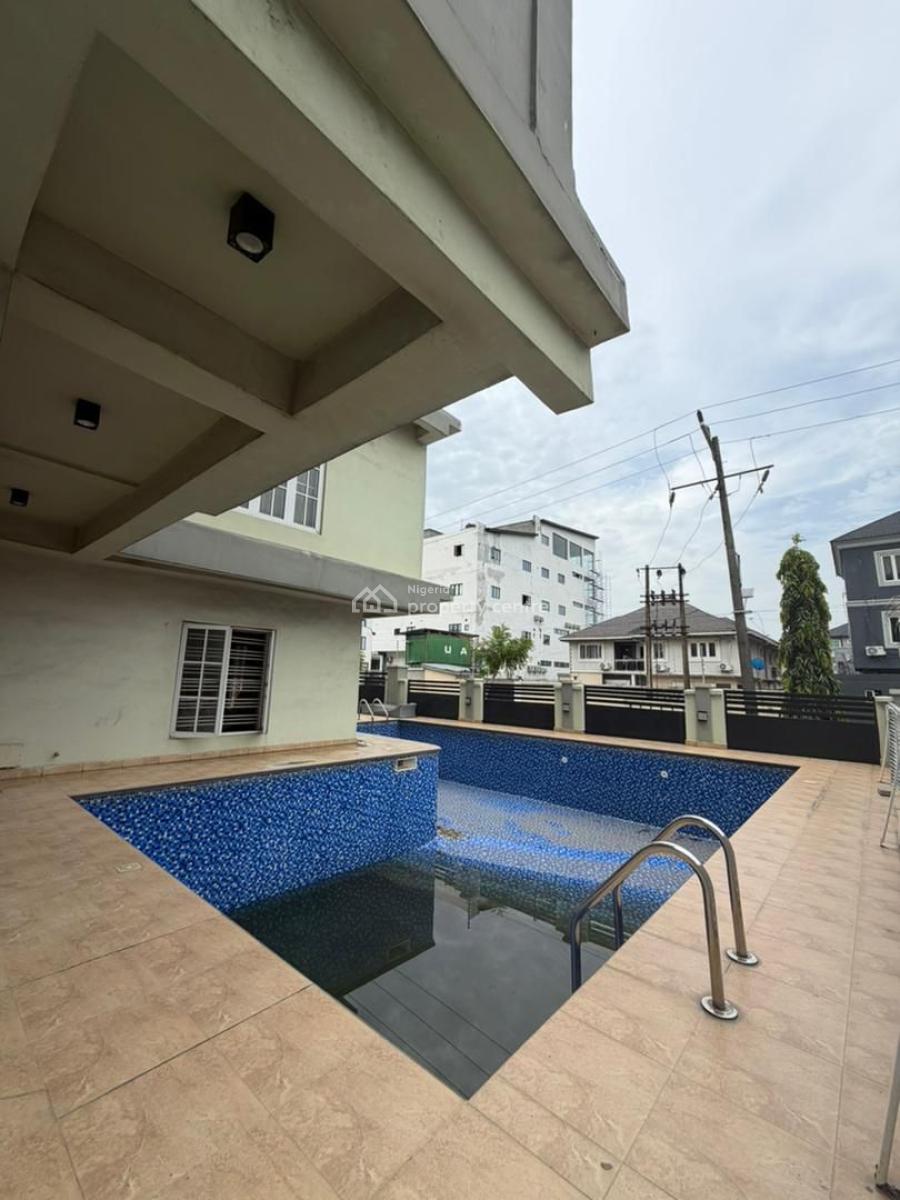 Well Spacious 3 Bedroom Apartment, Lekki Right, Lekki, Lagos, Flat / Apartment for Rent