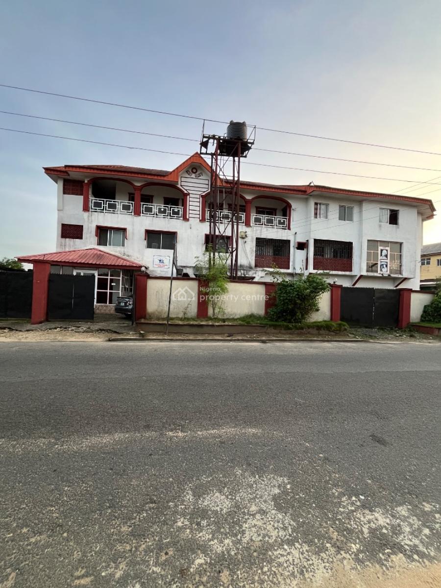 a Standard and Spacious Multipurpose Building, Nkemba Street, Uyo, Akwa Ibom, Plaza / Complex / Mall for Sale